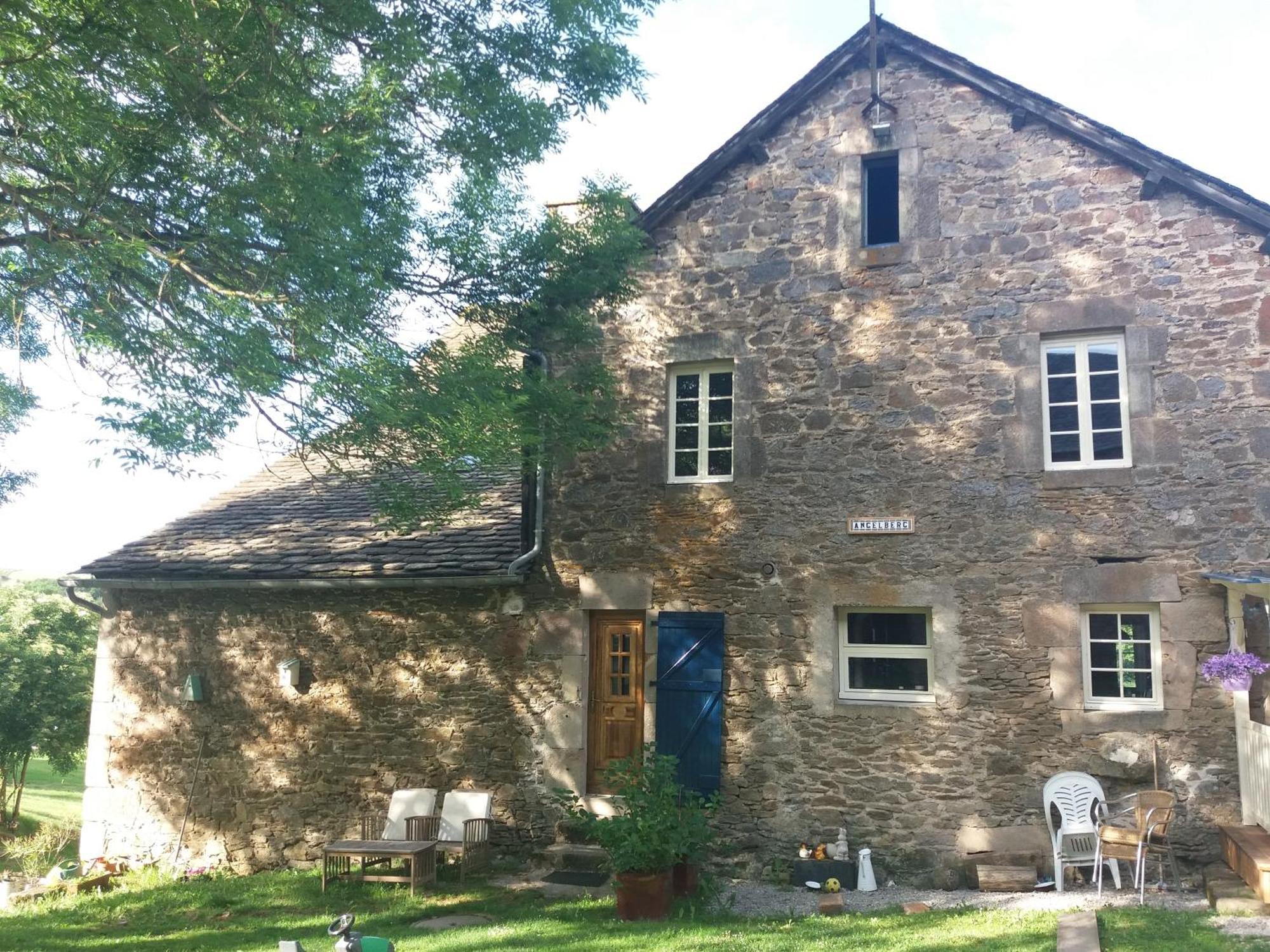 Domaine D'Angel-Berg Hotel Vezins-de-Levezou Eksteriør billede