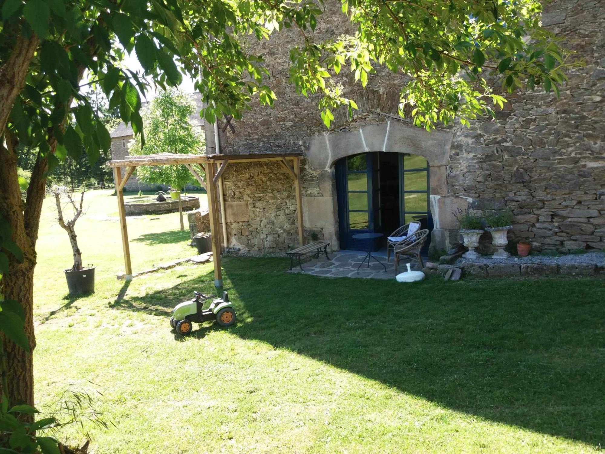 Domaine D'Angel-Berg Hotel Vezins-de-Levezou Eksteriør billede